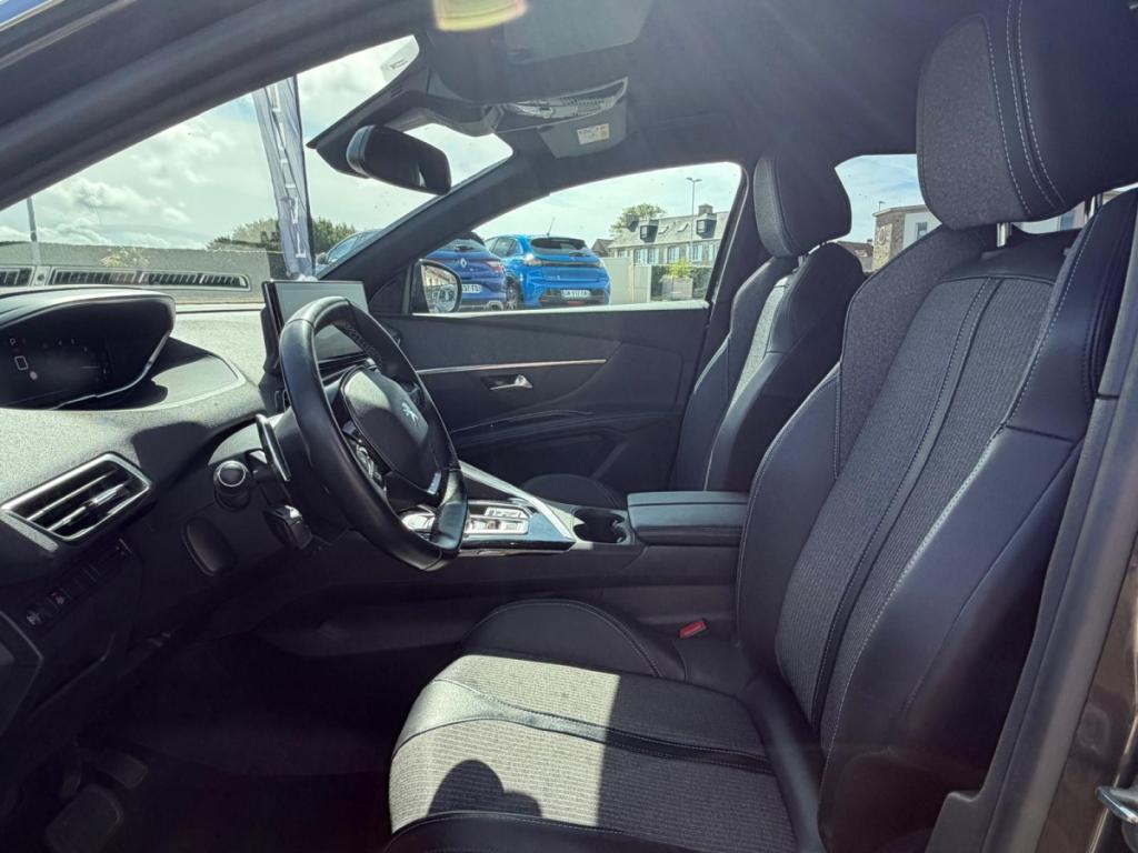 Peugeot 5008 (2) BlueHDi 130 S&S EAT8 Allure Pack