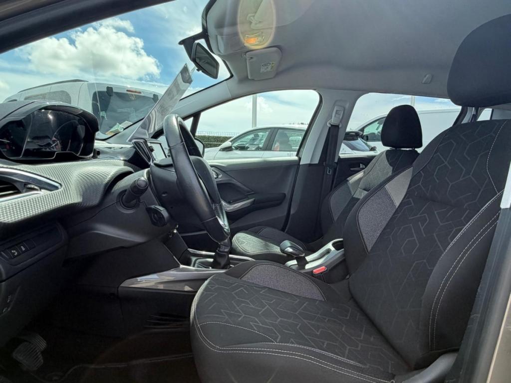Peugeot 2008 1.6 BlueHDi 100 Style