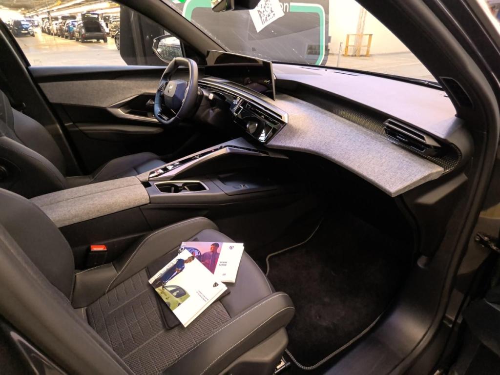Peugeot 3008 (3) 1.2 HYBRID 145 E-DCS6 GT