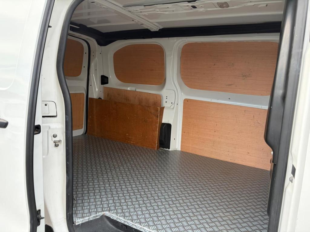 Citro�n Jumpy (3) Taille M BlueHDi 120 S&S BVM6 Club