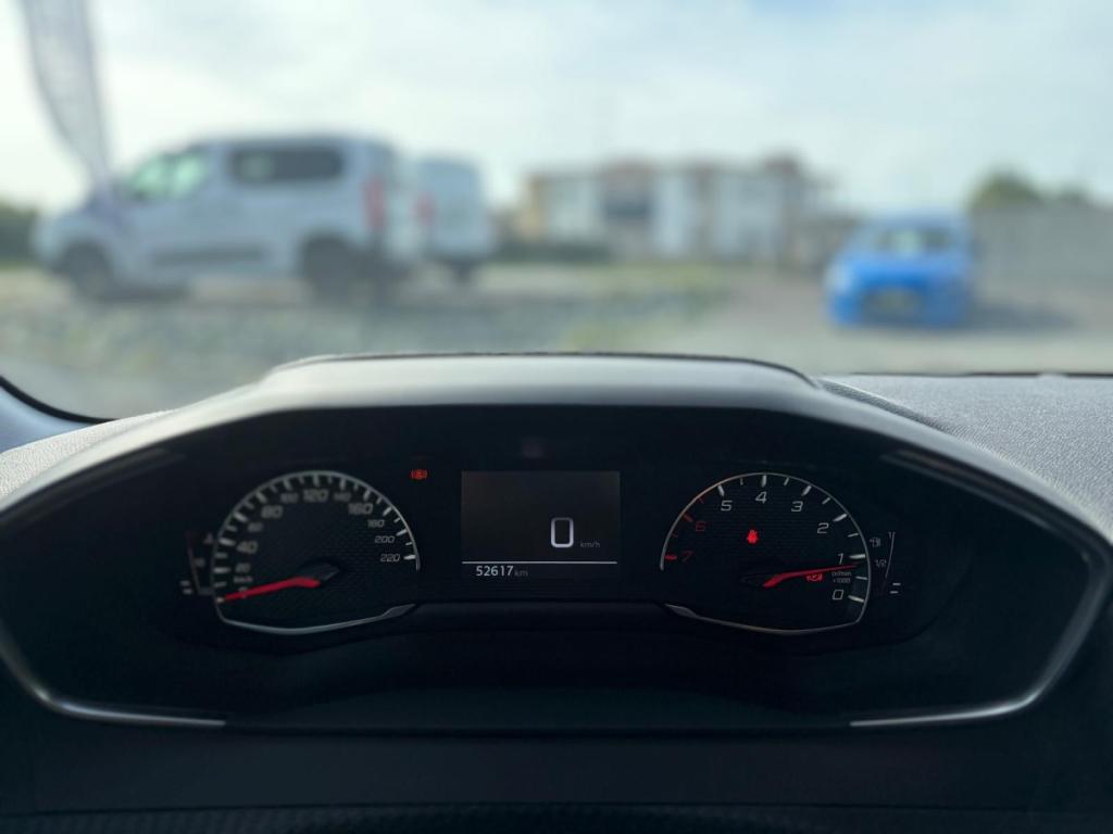 Peugeot 208 (2) PureTech 100 S&S Active Business