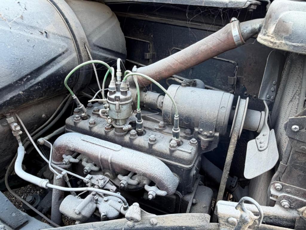Peugeot 205 PEUGEOT 201 ANNEE 1935 A RESTAURER
